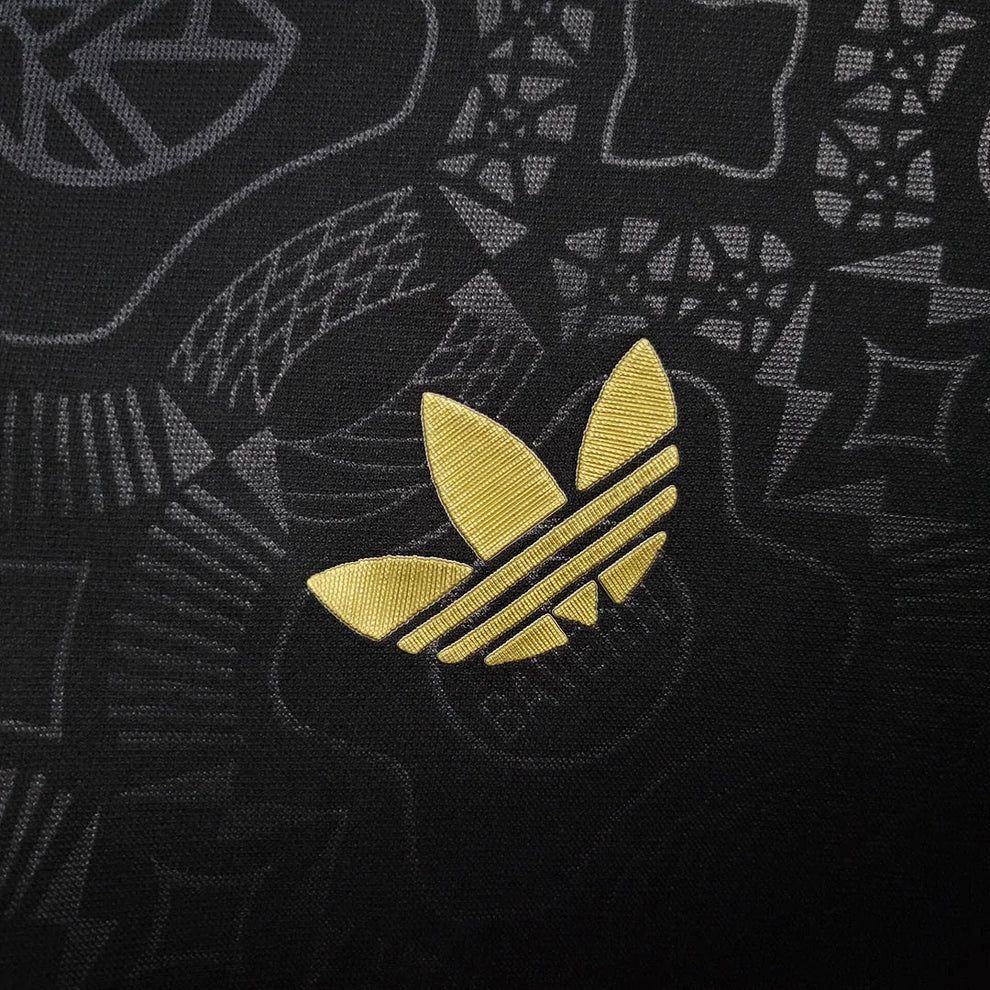 FC Bayern 25/26 125th Anniversary Black Special Edition