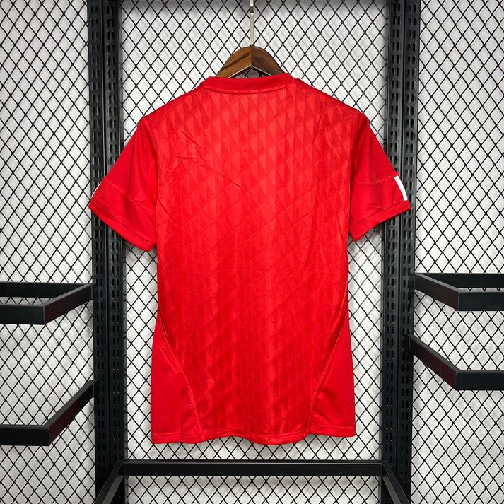 Liverpool 10/11 Home Shirt